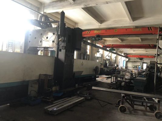 শঙ্কুযুক্ত বৃত্তাকার এবং বহুভুজ মেরু টুলিং/ আলোর মেরুর জন্য ছাঁচ 10মি রাশিয়ার আলোর মেরু প্রযোজক