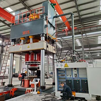 ট্যাঙ্ক ডিশ প্রেসিংয়ের জন্য 36000KN রেট করা ফোর্স হাইড্রোলিক প্রেস মেশিন 5000x5000 টেবিল সাইজ সহ